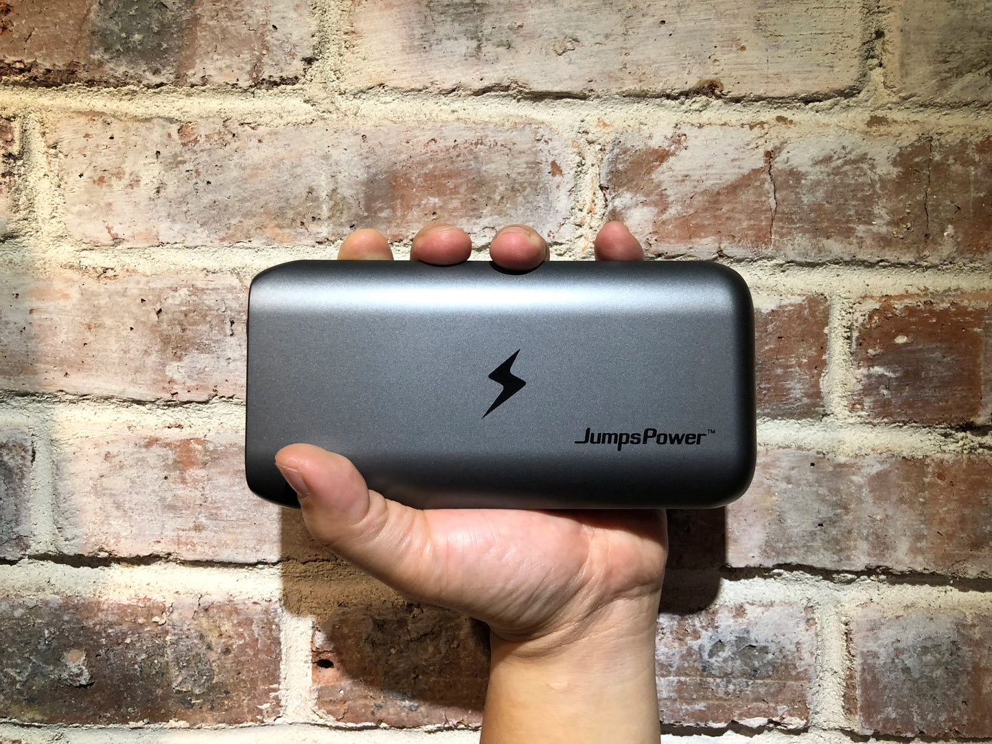 APE portable car battery charger